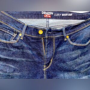 Levi’s Denizen Curvy Bootcut